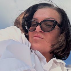 Elements Salon - Italian Bob