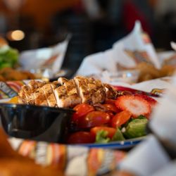 Craven Wings - Strawberry Salad with Grilled Chicken