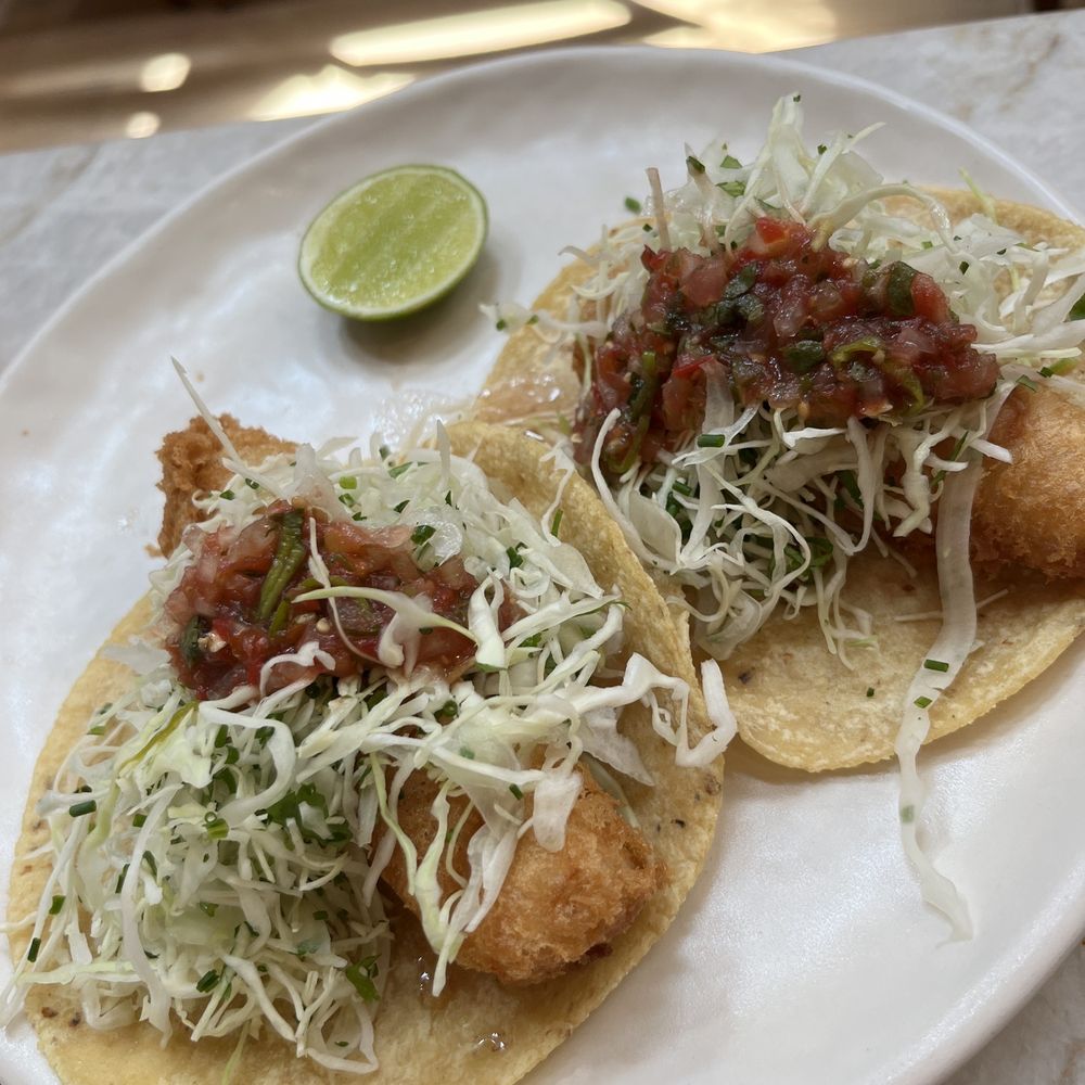 Este - Fish tacos - Seafood Near Me - Austin, Texas Este - Fish tacos - Seafood Near Me - Austin, Texas