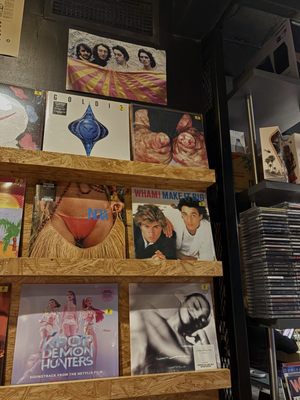 Lucky Records Miami by null