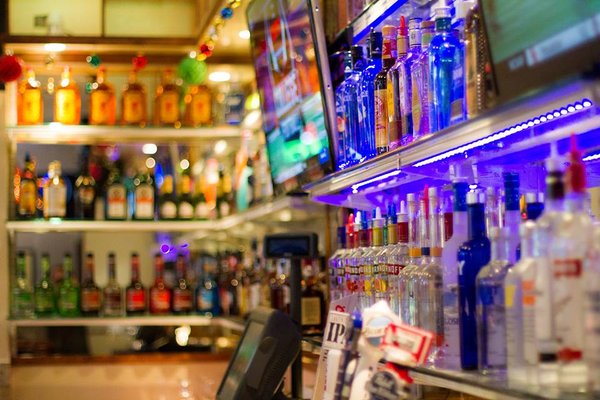 Champions Bar & Grill