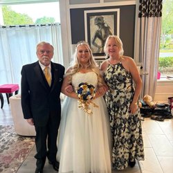 Samuel's Grande Manor - Courtney and parents