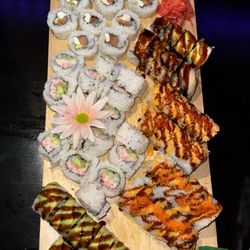 11. Philadelphia Roll, 7. Callfornia Roll, 23. Caterpillar Roll, 14. Boston Roll 5. Mexican Roll 2. Dragon Roll 9. Crunch Shrimp Roll