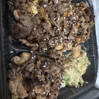 Fat Dragon Teppanyaki - Chicken and Beef plate w rice and veggies. - Teppanyaki Near Me - Bakersfield, California