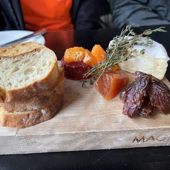 Magpie Cafe - Cheese board - New American Near Me - Sacramento, California Magpie Cafe - Cheese board - New American Near Me - Sacramento, California