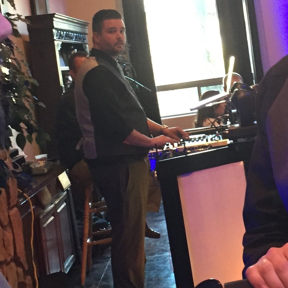 dj in action! dj in action!