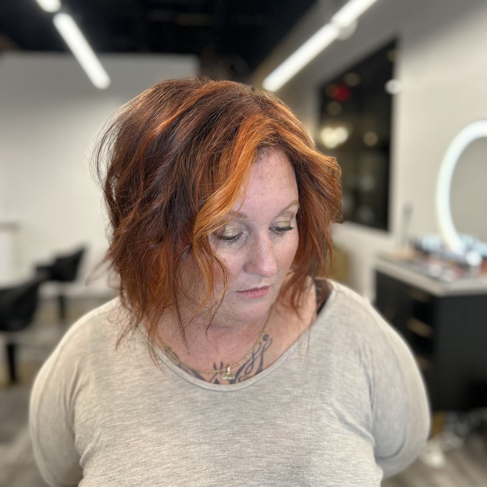Studio Trends Salon - I'm in love with my reflection again! - Hair Stylists Near Me - Cypress, Texas Studio Trends Salon - I'm in love with my reflection again! - Hair Stylists Near Me - Cypress, Texas
