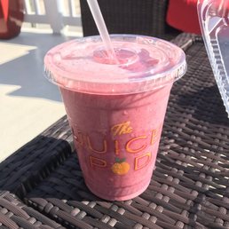 Beach berry smoothie (strawberry and banana)