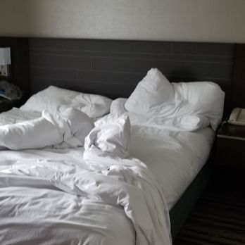 Double Tree Resort BY Hilton Lancaster - Very nice comfortable beds - Hotels Near Me - Lancaster, Pennsylvania