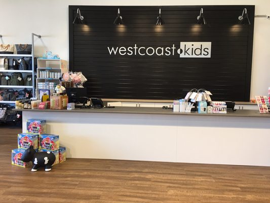 WEST COAST KIDS - 14 Photos - 4-1290 Kenaston Boulevard, Winnipeg ...