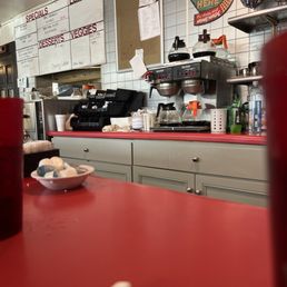 Counter seats are the best seats @ruths