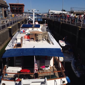 Hiram M Chittenden Locks - Boats in between the locks - Landmarks & Historical Buildings Near Me - Seattle, Washington Hiram M Chittenden Locks - Boats in between the locks - Landmarks & Historical Buildings Near Me - Seattle, Washington