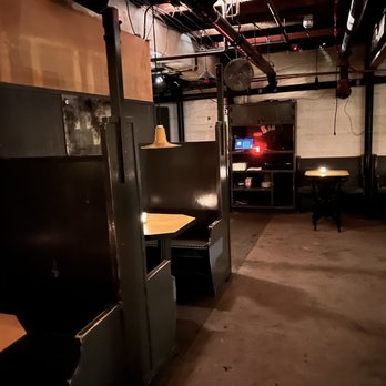 Valley Bar - Nice booths - Music Venues Near Me - Phoenix, Arizona