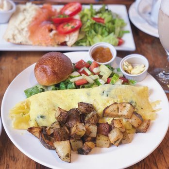 Patisserie Florentine - Omelette Royale $11.25 | Salmon Baguettine $9.45 - Bakeries Near Me - Closter, New Jersey