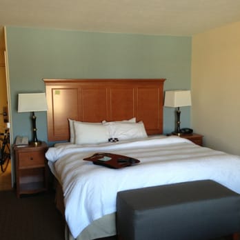 Hampton Inn Sidney - Another pic of the bed in better light - Hotels Near Me - Sidney, Nebraska