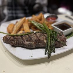 Norfolk Seafood Company & Oyster Bar - New York Strip