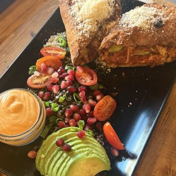 Vege Miasto - Tortilla wrap - Vegan Near Me - Warsaw, MZ Vege Miasto - Tortilla wrap - Vegan Near Me - Warsaw, MZ