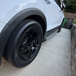 Speedy Brother's Tire & Auto - Rear passenger side
