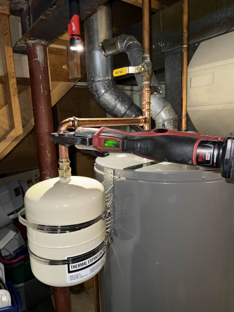 Slide of Bee Quick Plumbing & Sewer