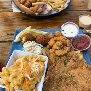 Blue Moon Waterfront Grille - Seafood Platter* Shrimp poboy - New American Near Me - Nashville, Tennessee Blue Moon Waterfront Grille - Seafood Platter* Shrimp poboy - New American Near Me - Nashville, Tennessee