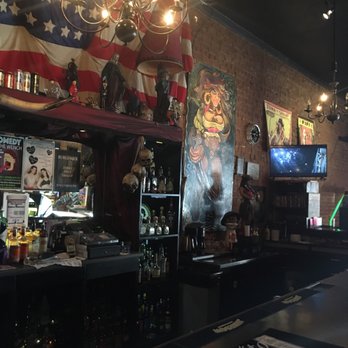 Surly Wench Pub - Water water every where and not one drop to drink. - Bars Near Me - Tucson, Arizona