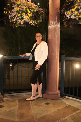 White House Black Market