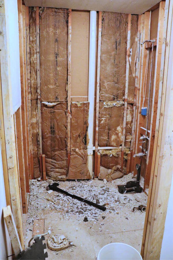 Slide of Mauro's Hauling Services