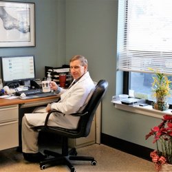 Paul J Betschart, DPM - Advanced Foot and Ankle Center