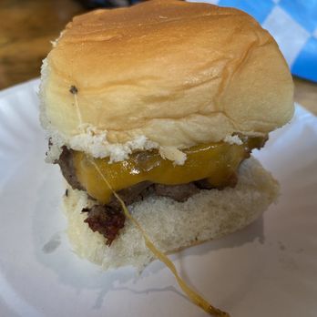 Dunleavy's Pub - Tasty slider - American Near Me - Sullivans Island, South Carolina Dunleavy's Pub - Tasty slider - American Near Me - Sullivans Island, South Carolina