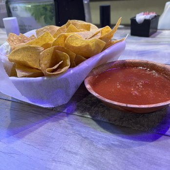 El Chapala Mexican Restaurant - Chips and salsa - Mexican Near Me - Asheville, North Carolina El Chapala Mexican Restaurant - Chips and salsa - Mexican Near Me - Asheville, North Carolina