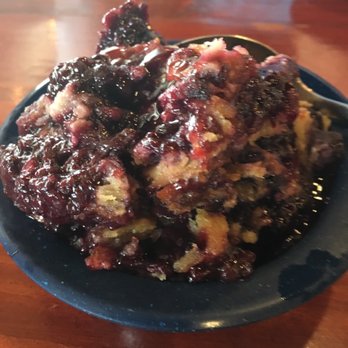 Country Cousins Barbecue - Blackberry cobbler. Yummy - Barbeque Near Me - Centerville, Texas Country Cousins Barbecue - Blackberry cobbler. Yummy - Barbeque Near Me - Centerville, Texas
