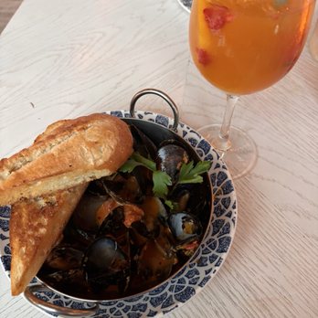 The Hampton Social - Naples - HS Calabrian Mussels - New American Near Me - Naples, Florida The Hampton Social - Naples - HS Calabrian Mussels - New American Near Me - Naples, Florida