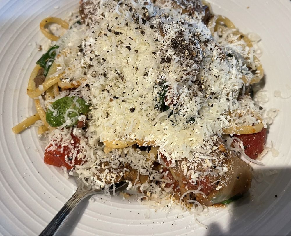 Food from Tomato Bros