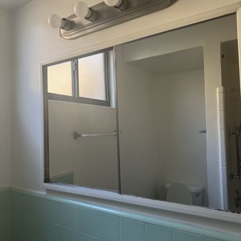 Cleaning In LA - Bathroom - Home Cleaning Near Me