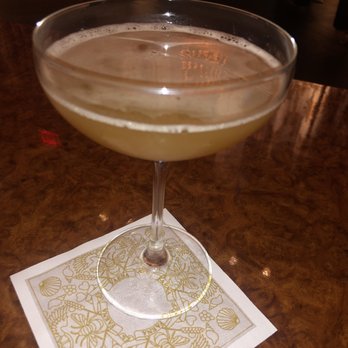 The Living Room - Sidecar - Cocktail Bars Near Me - Miami Beach, Florida