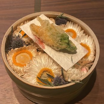 SingleThread Restaurant & Inn - Squash blossom - New American Near Me - Healdsburg, California