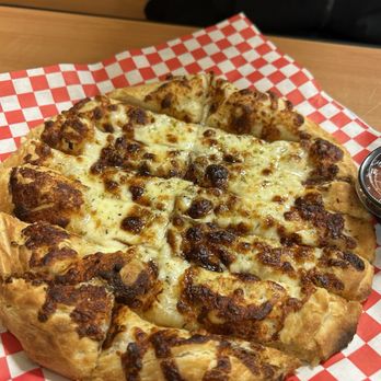 Maroni's Pizza Kitchen - cheesy garlic break - Salad Near Me - San Marcos, Texas