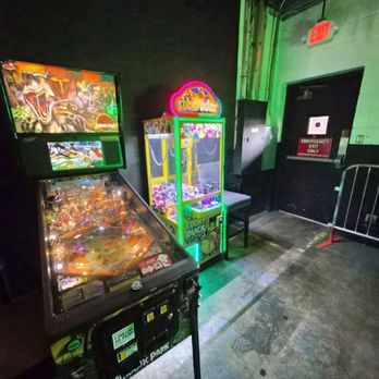 Miracle Pizza - Arcade games in the back - Pizza Near Me - Birmingham, Alabama Miracle Pizza - Arcade games in the back - Pizza Near Me - Birmingham, Alabama