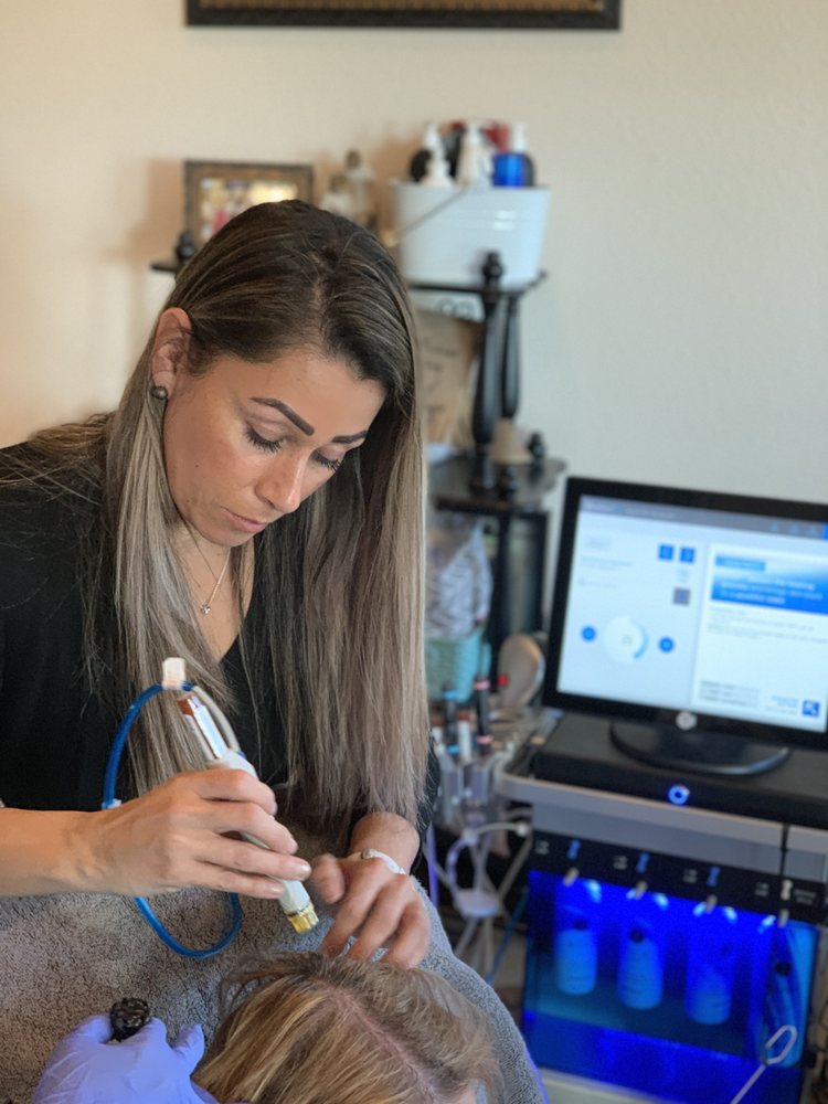 UPLIFTING MEDI SPA Updated September 2024 26 Photos & 25 Reviews