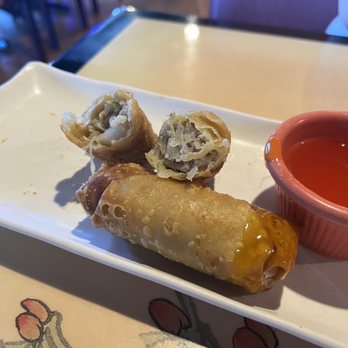 Mandarin Bistro - Egg rolls - Chinese Near Me - Springdale, Arkansas