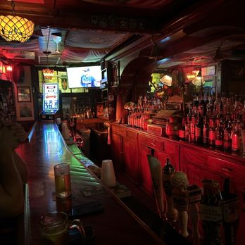 Wolski's Tavern - Dive Bars Near Me - Milwaukee, Wisconsin