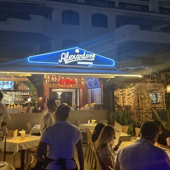 Alexander Restaurant - American Near Me - Centro, BCS Alexander Restaurant - American Near Me - Centro, BCS