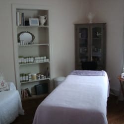 KB Organic Skin Care & Waxing - Treatment Room
