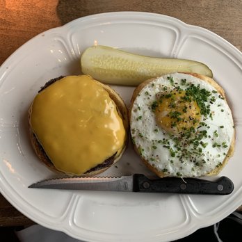 Au Cheval - Single Cheeseburger - Bars Near Me - Chicago, Illinois Au Cheval - Single Cheeseburger - Bars Near Me - Chicago, Illinois