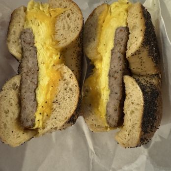 Gotham Bagels - South Loop - Spicy sausage, egg, and cheddar - Bagels Near Me - Chicago, Illinois
