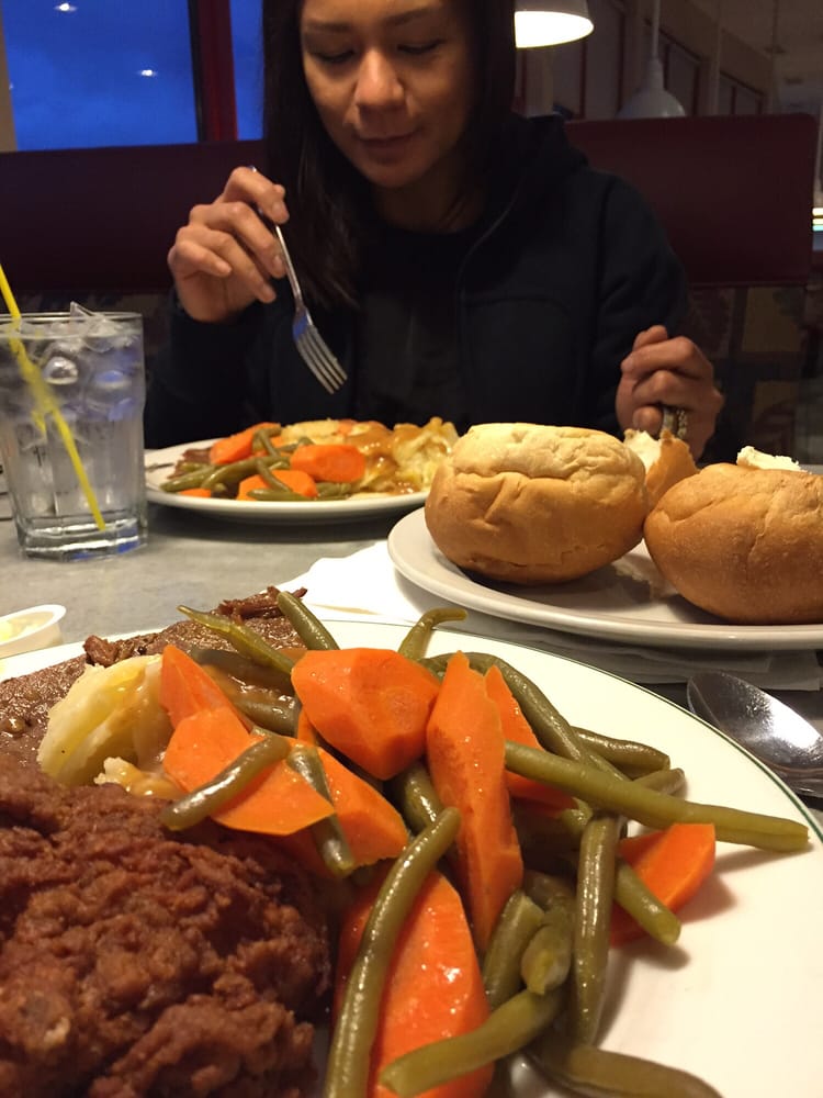 NICK’S DINER & PIZZA Updated July 2024 14 Reviews 4516 45 Street