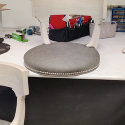 Dimension Upholstery - Custom upholstery  Bar chair upholstered