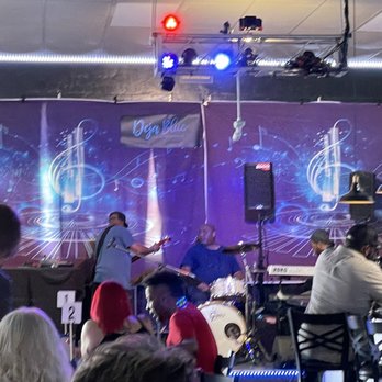 Deja Blue - Live Jazz and Blues Music - Music Venues Near Me - Seaside, California Deja Blue - Live Jazz and Blues Music - Music Venues Near Me - Seaside, California