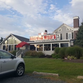 Harpoon Willy's - Back entrance. - Seafood Near Me - Manasquan, New Jersey
