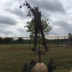 Another cool sculpture in the park